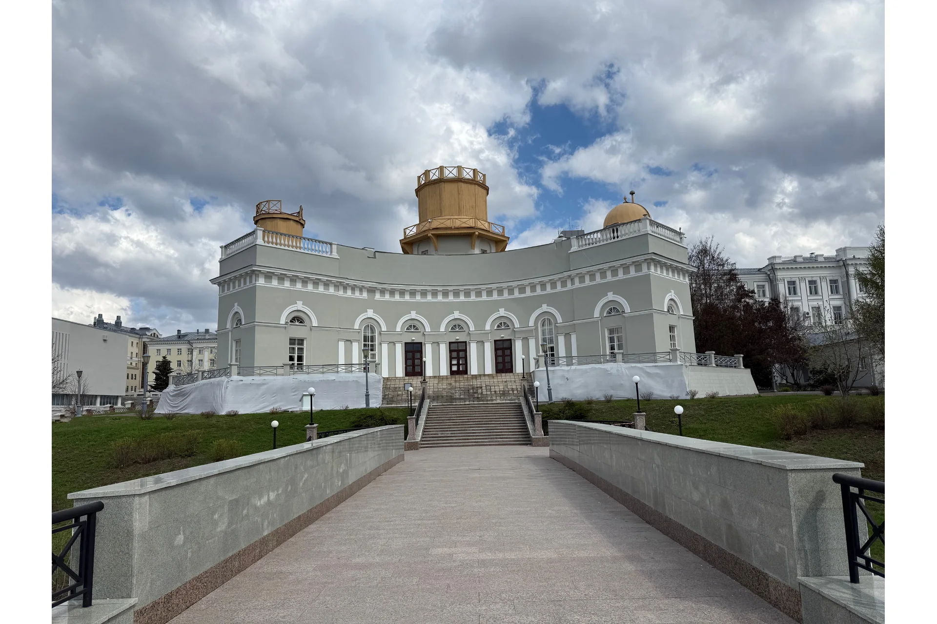 Kazan Federal University campus and university infrastructure