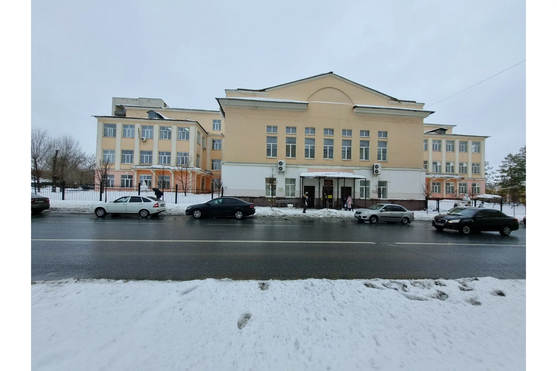 Orenburg State Medical University campus and university infrastructure