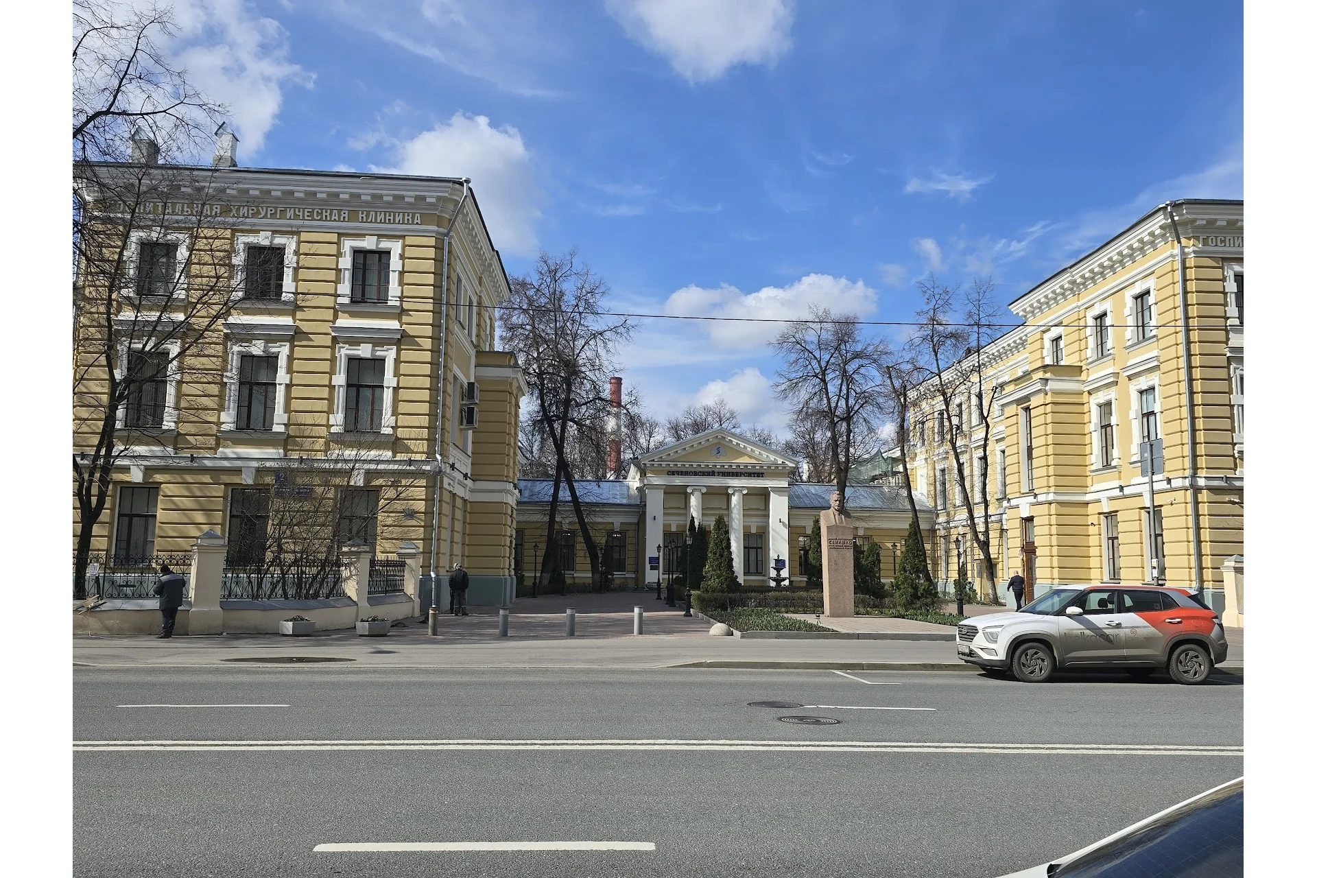 Sechenov University campus and university infrastructure