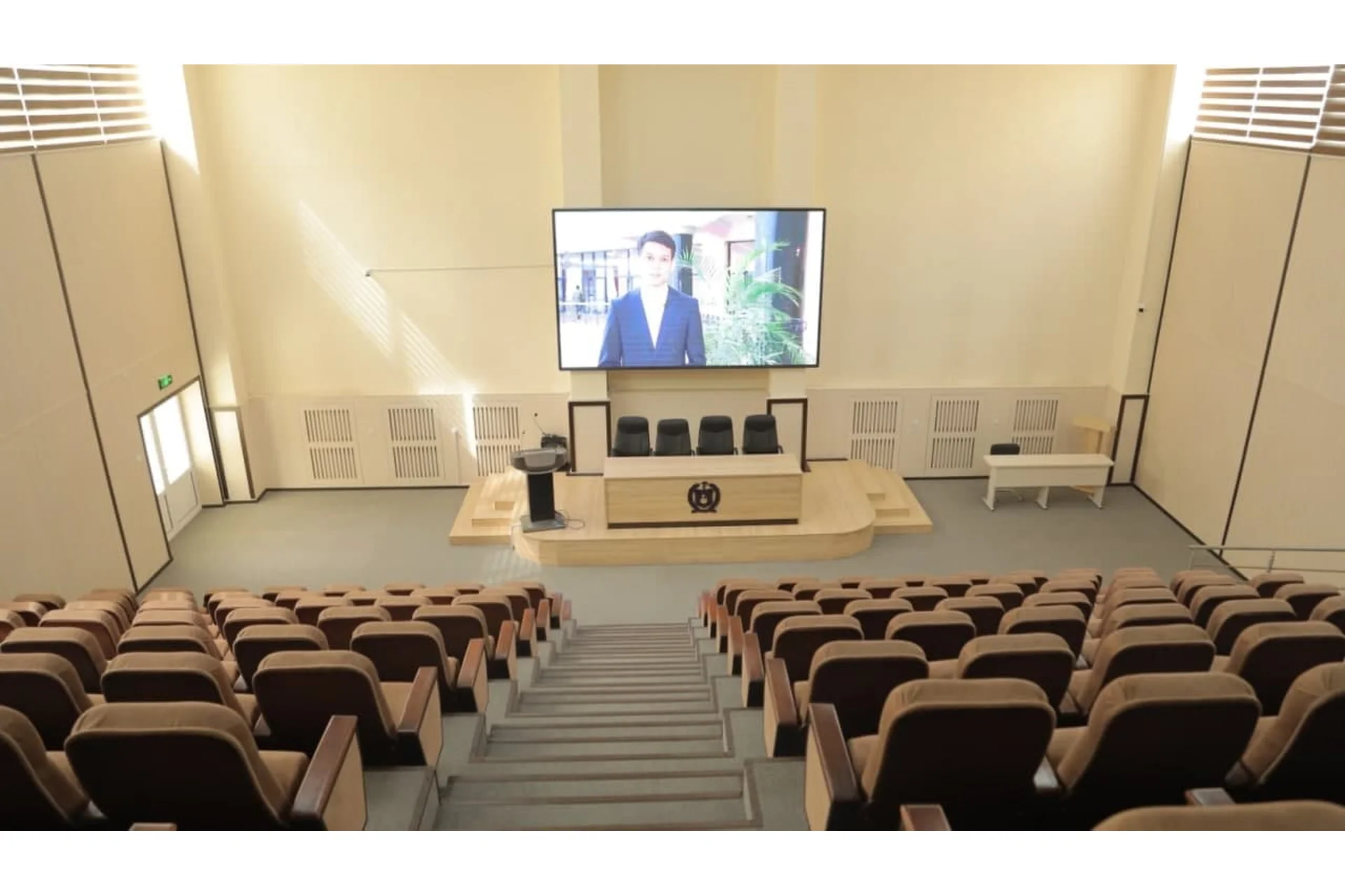 Tashkent Pediatric Medical Institute campus and university infrastructure